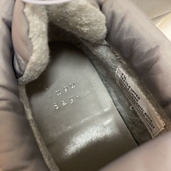 Women's Babs Fashion Ankle Boots - A New Day A16 - Picture 7 of 9